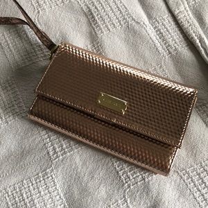 Clutch Anne Klein